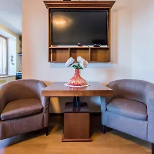 Two-room On Maidan Nezavisimosti Киев